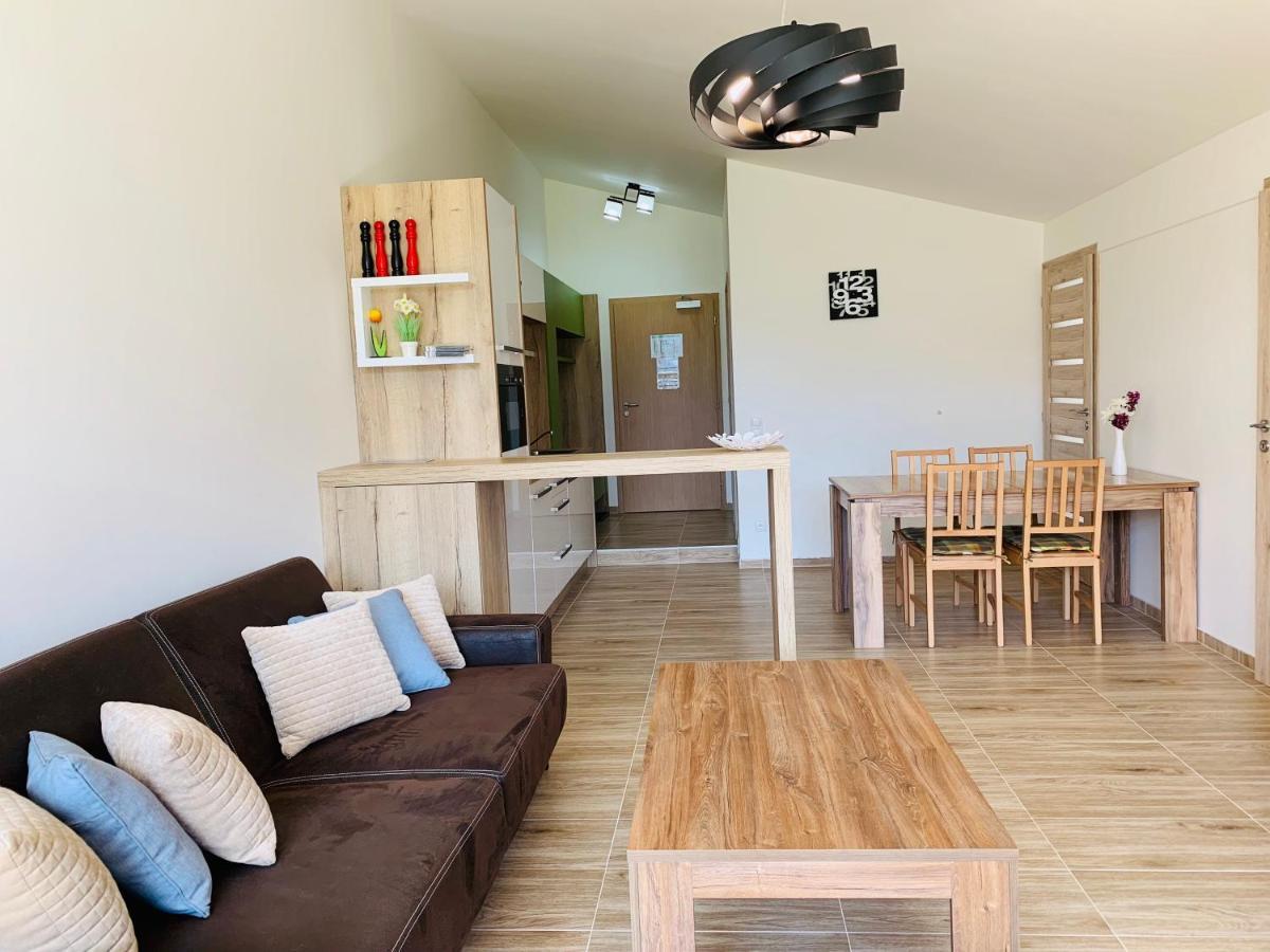 Praga Apartments & Restaurant Zell Am See-Kaprun Piesendorf Ngoại thất bức ảnh