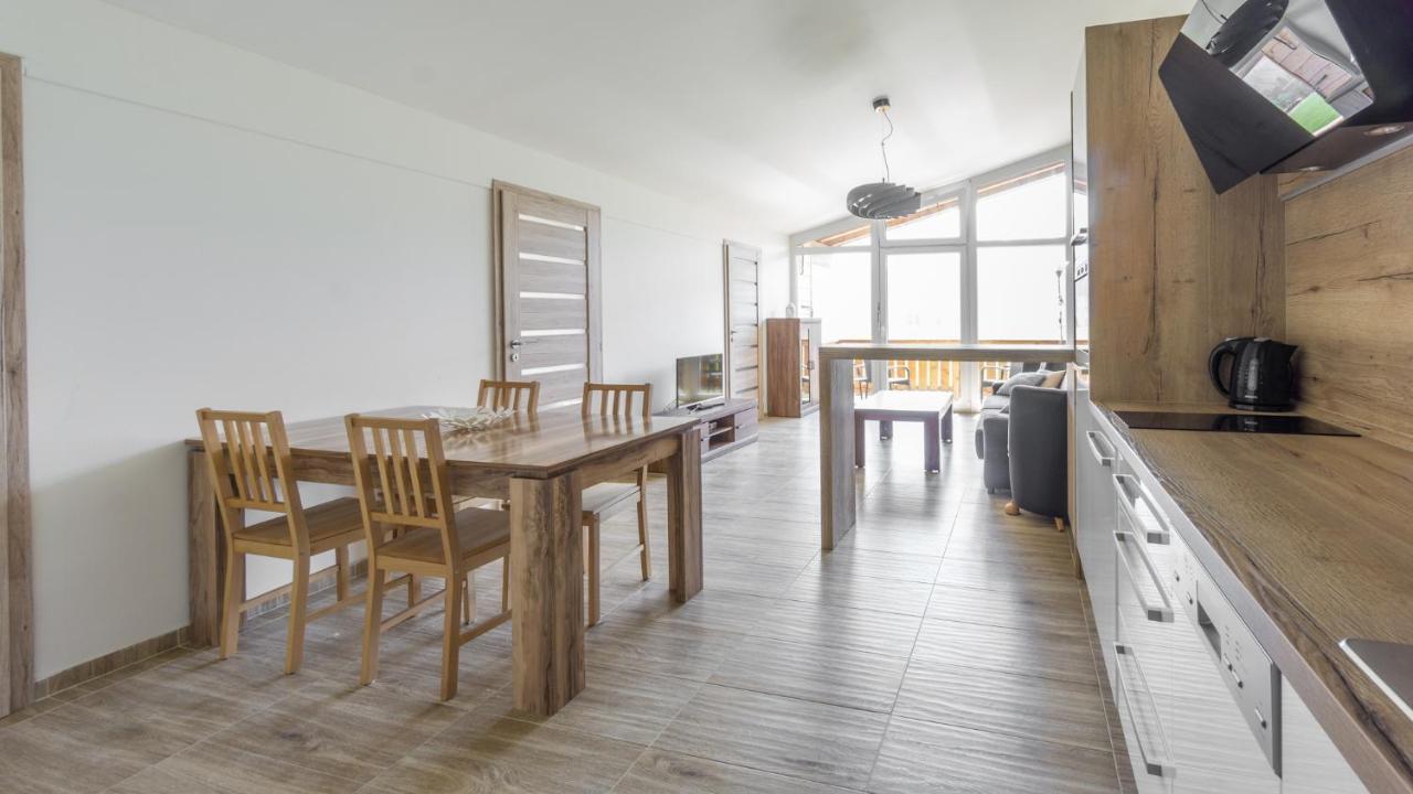 Praga Apartments & Restaurant Zell Am See-Kaprun Piesendorf Ngoại thất bức ảnh