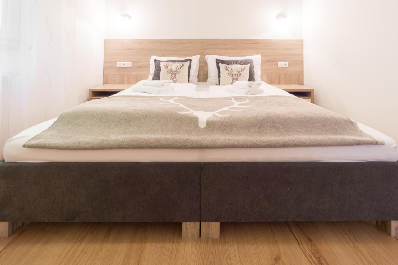 Praga Apartments & Restaurant Zell Am See-Kaprun Piesendorf Ngoại thất bức ảnh