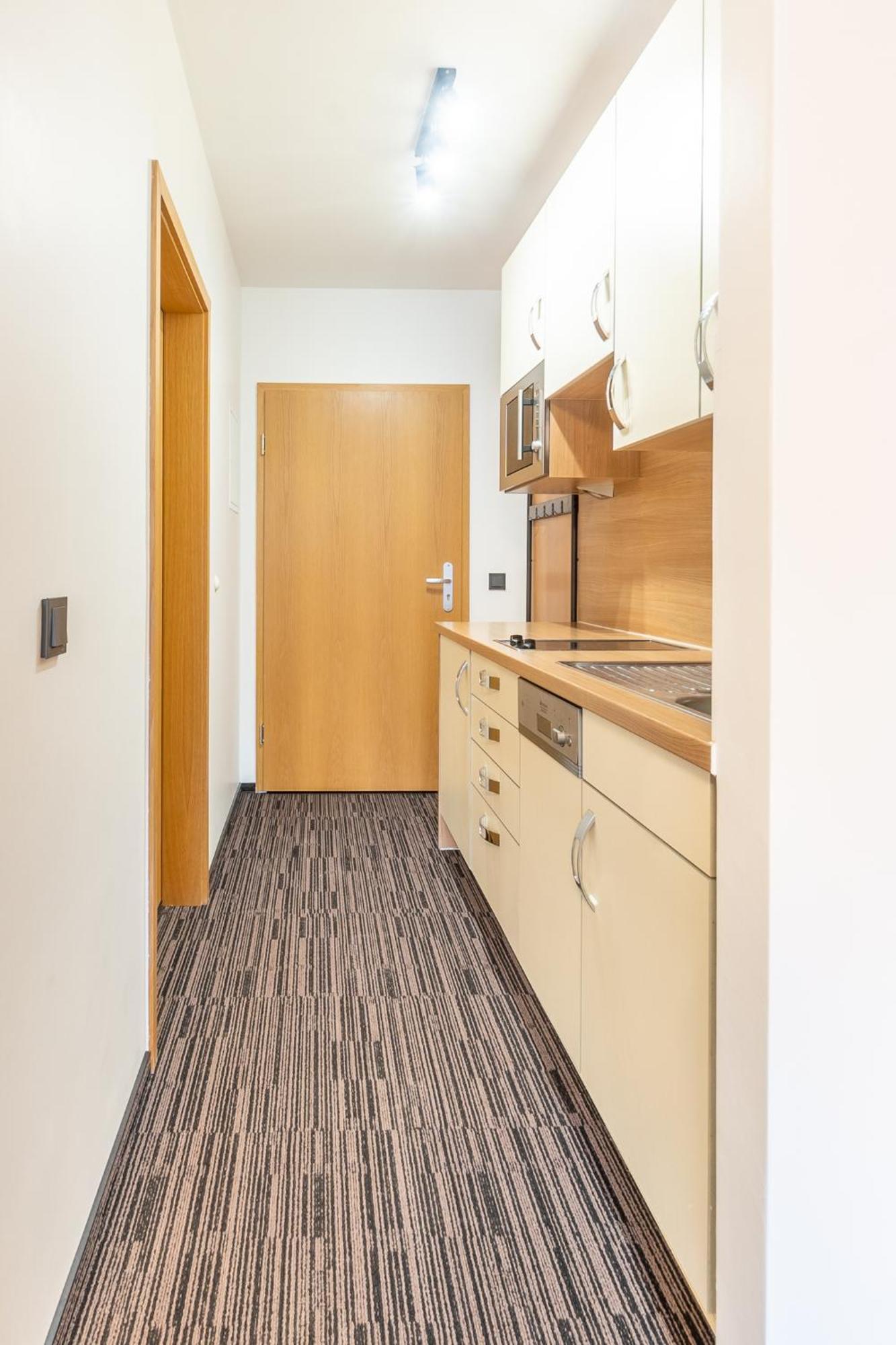 Praga Apartments & Restaurant Zell Am See-Kaprun Piesendorf Ngoại thất bức ảnh